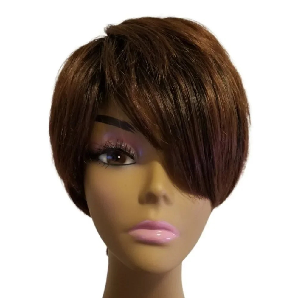 Short Wig by Motown Tress